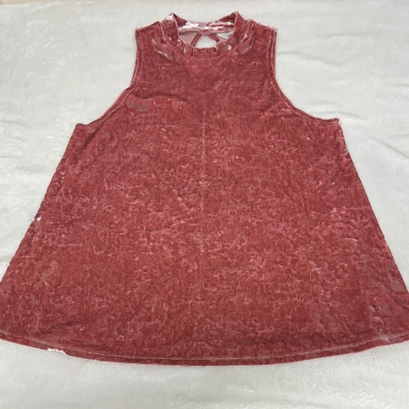 Arizona Jean Company Textured pink (velour style) Top - Picture 1 of 8